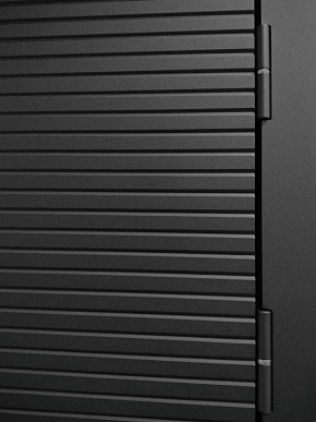 Дверь входная с черной ручкой Галактика-173/Гладкая панель ПВХ, 2 замка, черный/бетон